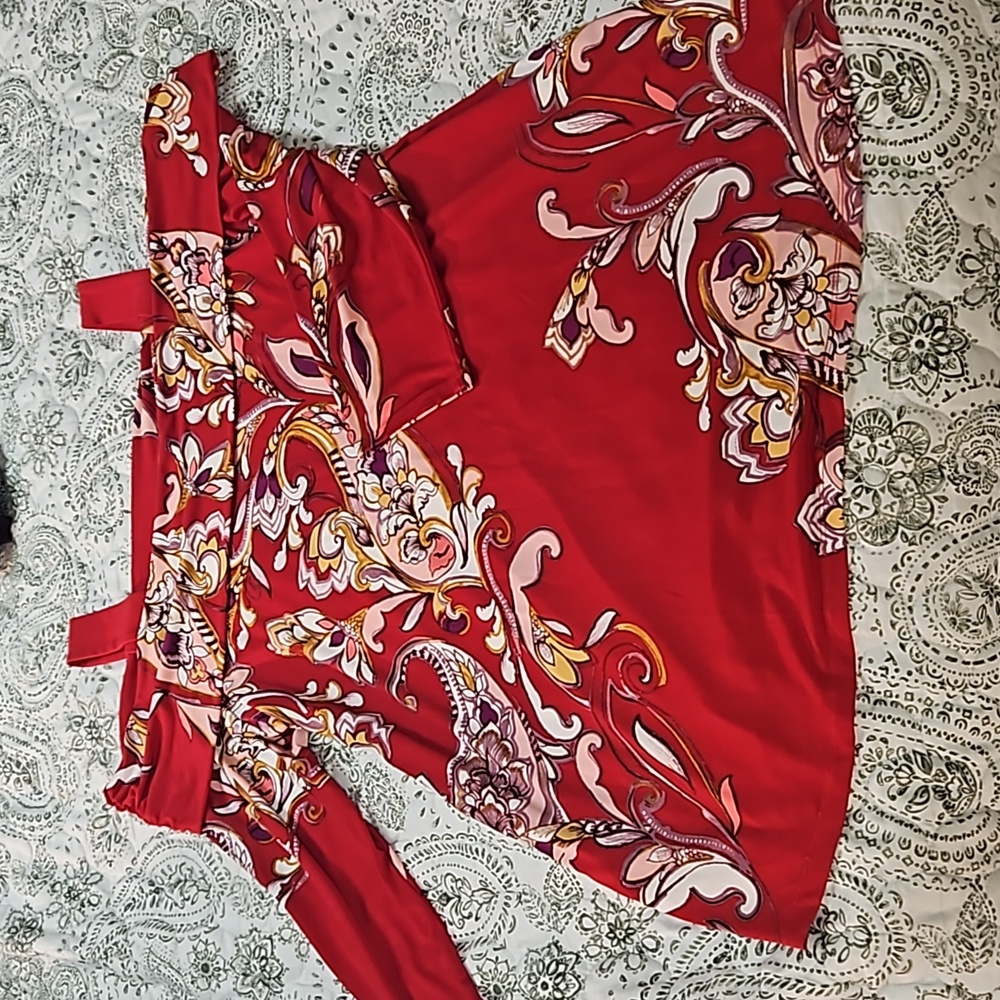 JM Collection Red Cold-Shoulder Top